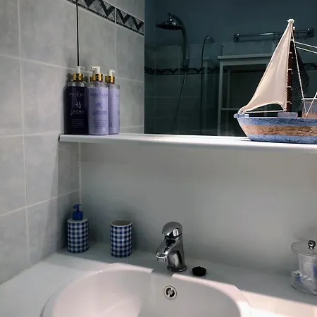 La Vie Sur - Zijdelings Zeezicht Mariakerke Lejlighed